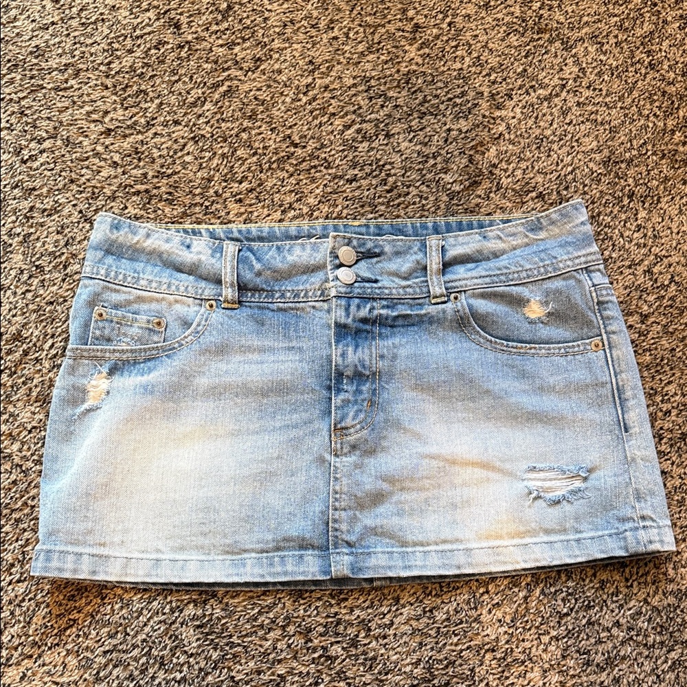 American Eagle Outfitters Light Blue Distressed Mini Skirt
